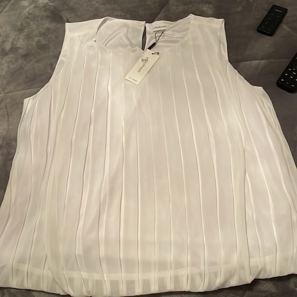 Women’s suit brand new with tags - Picture 5 of 12